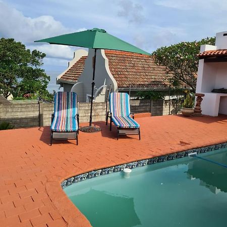 Hotel Indaba Manor On 413 Owen Ellis Dr Port Edward Exteriér fotografie
