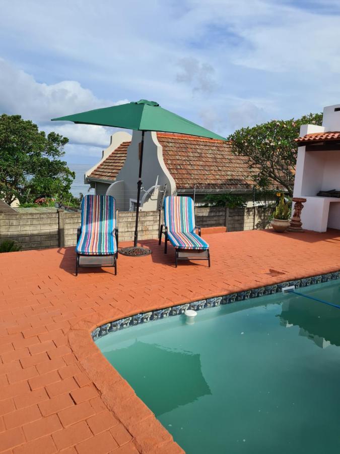 Hotel Indaba Manor On 413 Owen Ellis Dr Port Edward Exteriér fotografie